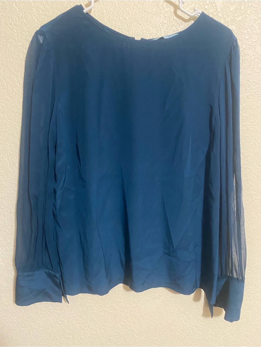 Antonio Melani 100% Silk Dark Teal Long Sleeve Blouse Sheer Chiffon Sleeves Sz L